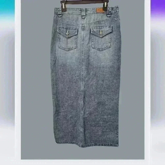 UnionBay Denim Maxi Skirt With Front Slit - Has Repair Size 9 - Picture 5 of 9